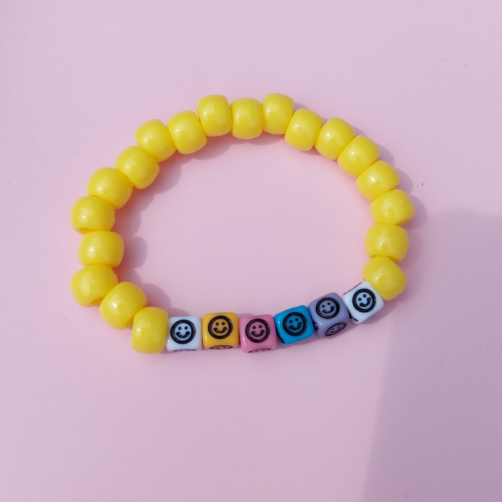 2/$5 Handmade 'Smiley Face' Beaded Bracelet